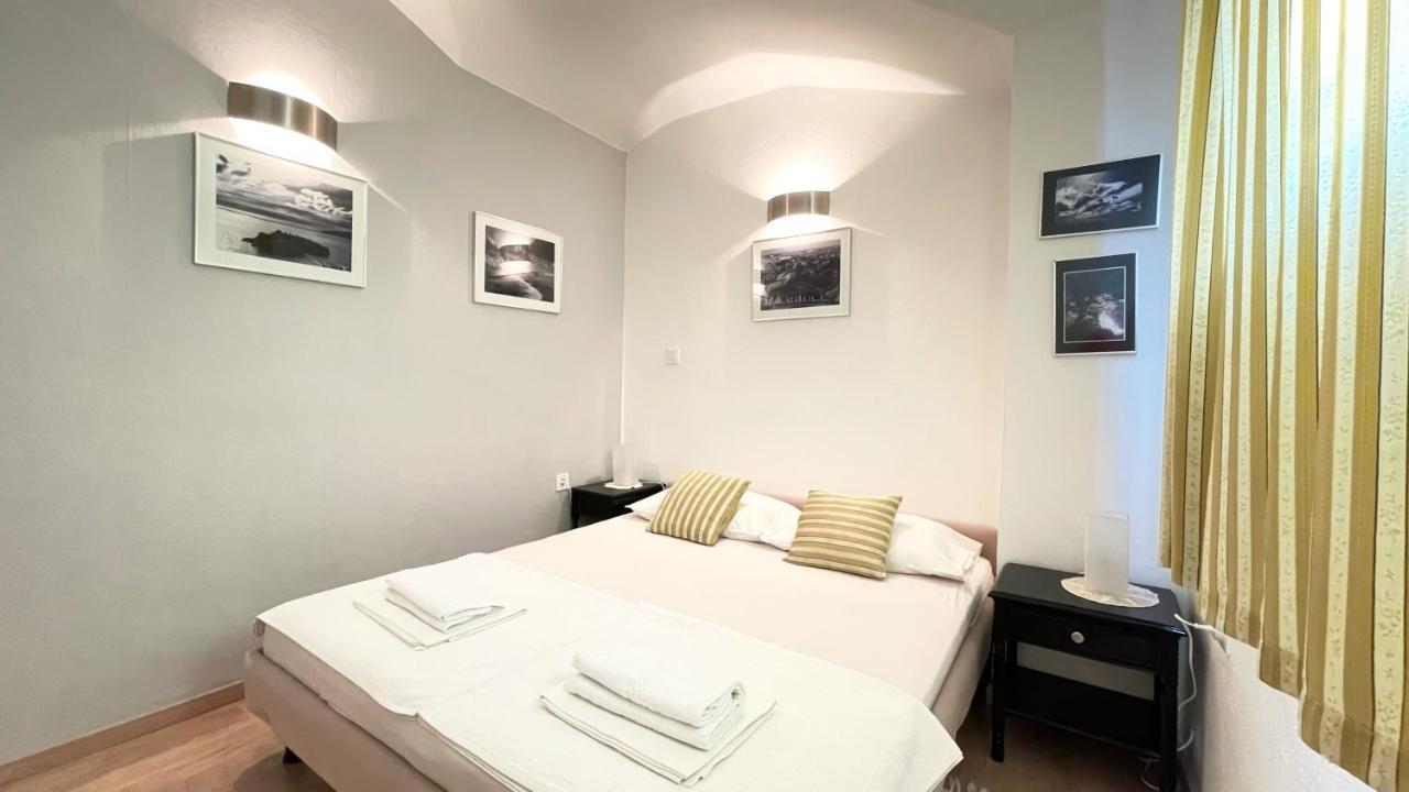 Apartments Antonela Sveti Stefan Extérieur photo