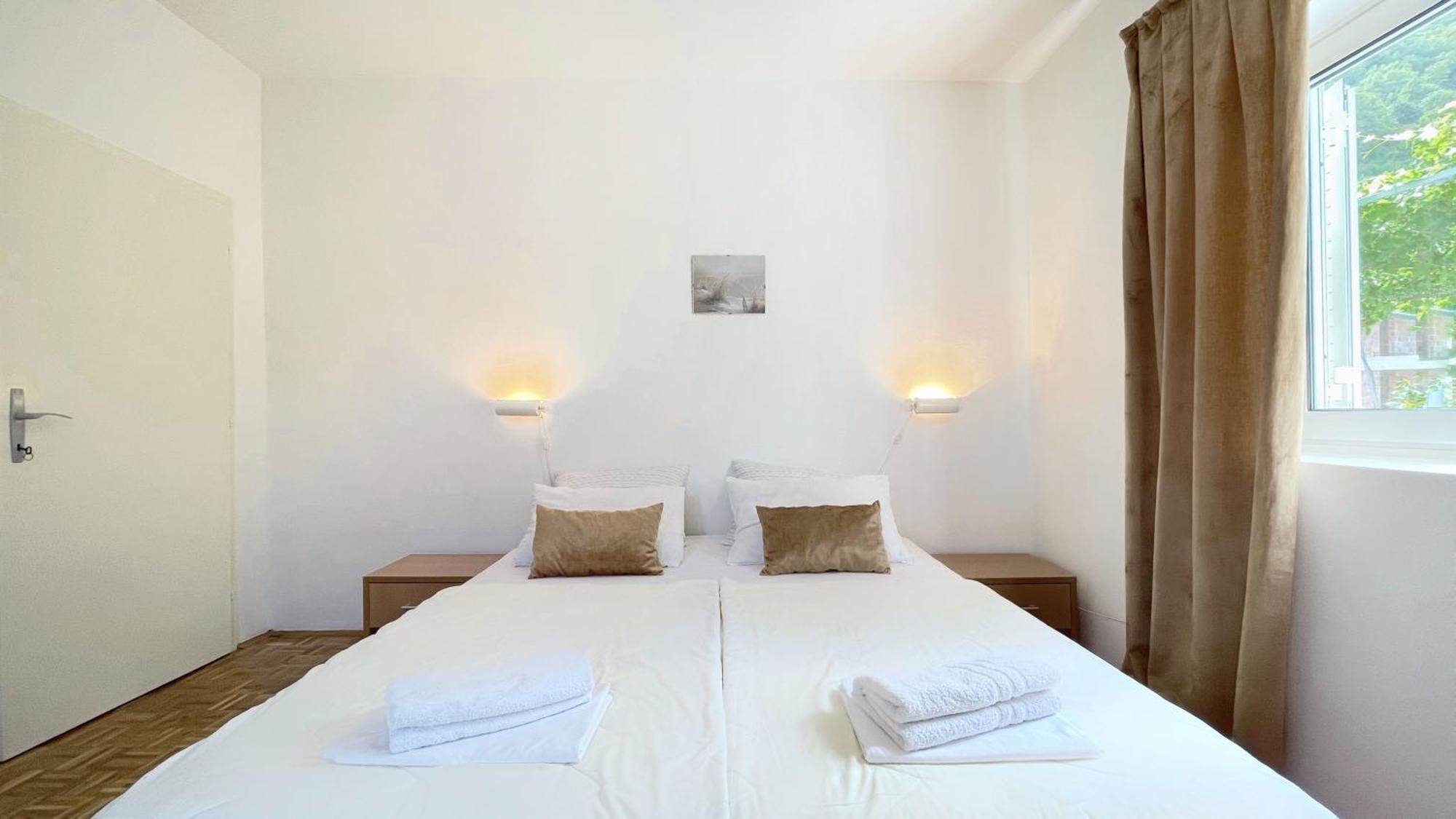 Apartments Antonela Sveti Stefan Extérieur photo