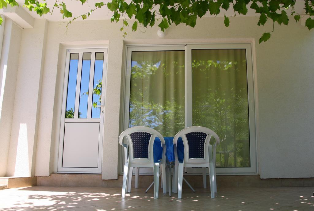 Apartments Antonela Sveti Stefan Extérieur photo